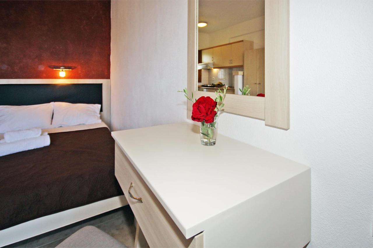 Studios Stella วูร์วูรู ภายนอก รูปภาพ